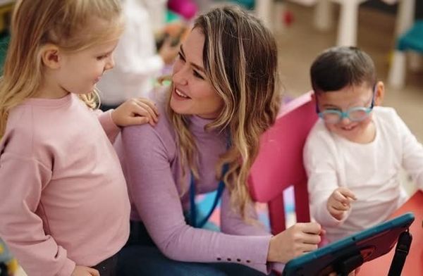 ASE et handicap : les dernières données de la Drees