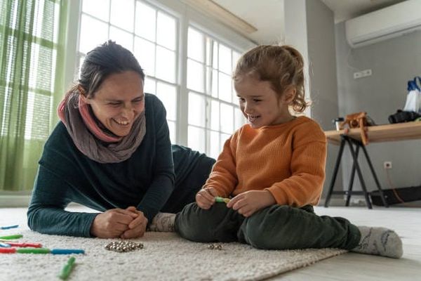 Assistant familial : ce qui change dans la formation et le diplôme
