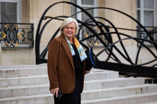 Protection de l'enfance : un projet de loi de Catherine Vautrin attendu cet automne