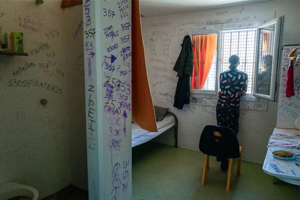 Prison pour mineurs à Marseille : un rapport accablant du CGLPL