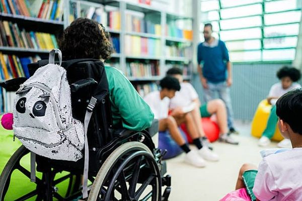 Le collectif « Ma place c’est en classe » critique les limites des PAS