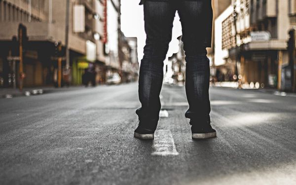 « Tisseurs de liens » : dans les pas des éducateurs de rue