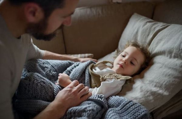 Allocation journalière de présence parentale : faut-il en finir avec l’allocataire unique ?