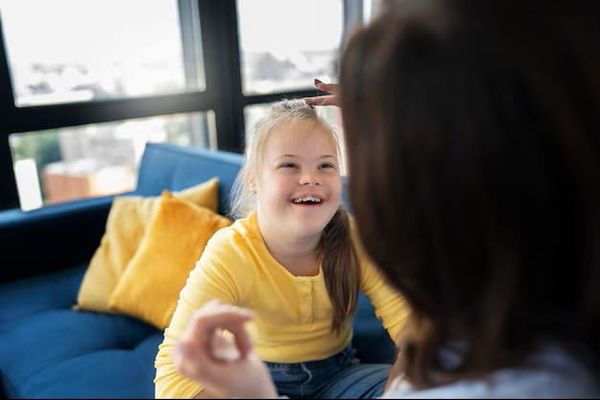 Vie intime et prévention des violences : que prévoit le plan 2026-2027 pour les enfants en situation de handicap ?