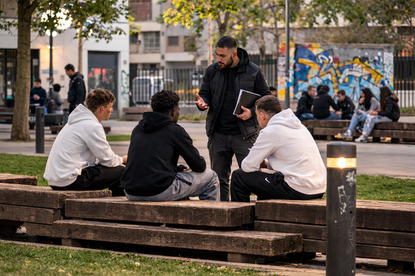 « Les travailleurs sociaux connaissent leur territoire au mètre près » : l’expertise méconnue de la prévention spécialisée