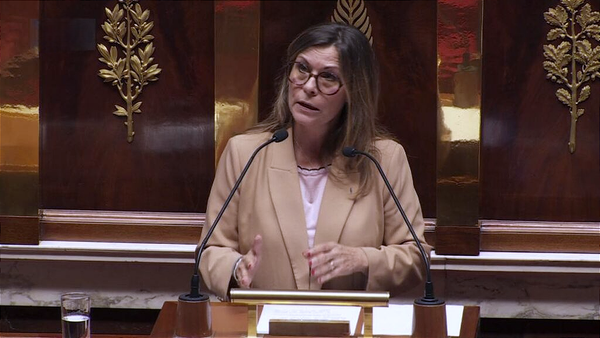 Protection de l’enfance : le projet de loi n’est « en aucun cas une refondation », juge Isabelle Santiago