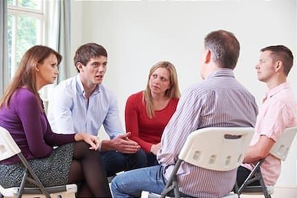 Conférences familiales et secret professionnel : enjeux et perspectives