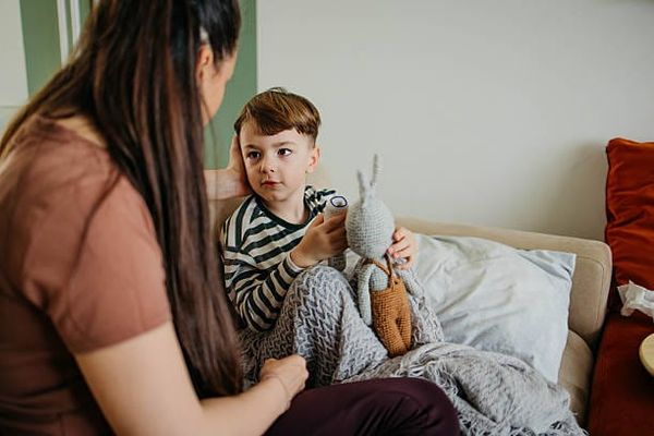 Tiers dignes de confiance : en Seine-Saint-Denis, Droit d’Enfance bâtit « une autre manière de faire institution »