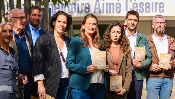 Présidentielle 2027 : Marine Tondelier présente son programme sur la protection de l’enfance