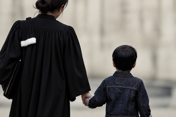 Avocat de l’enfant en assistance éducative : « le caillou dans la chaussure du magistrat »