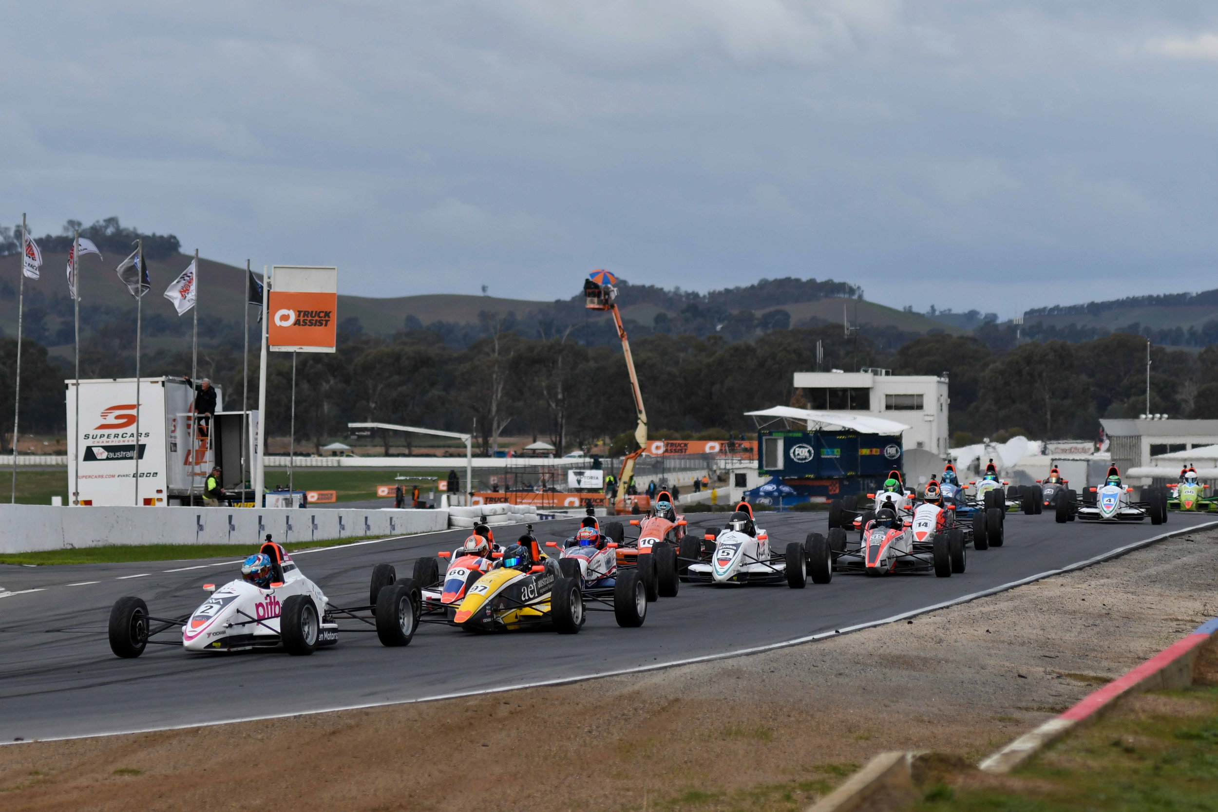Mouzouris leads the field around Winton.