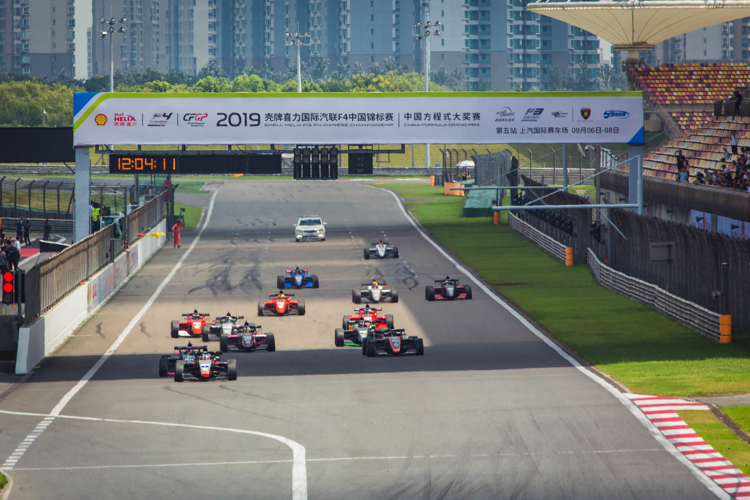 F3AC_Shanghai-start.jpg