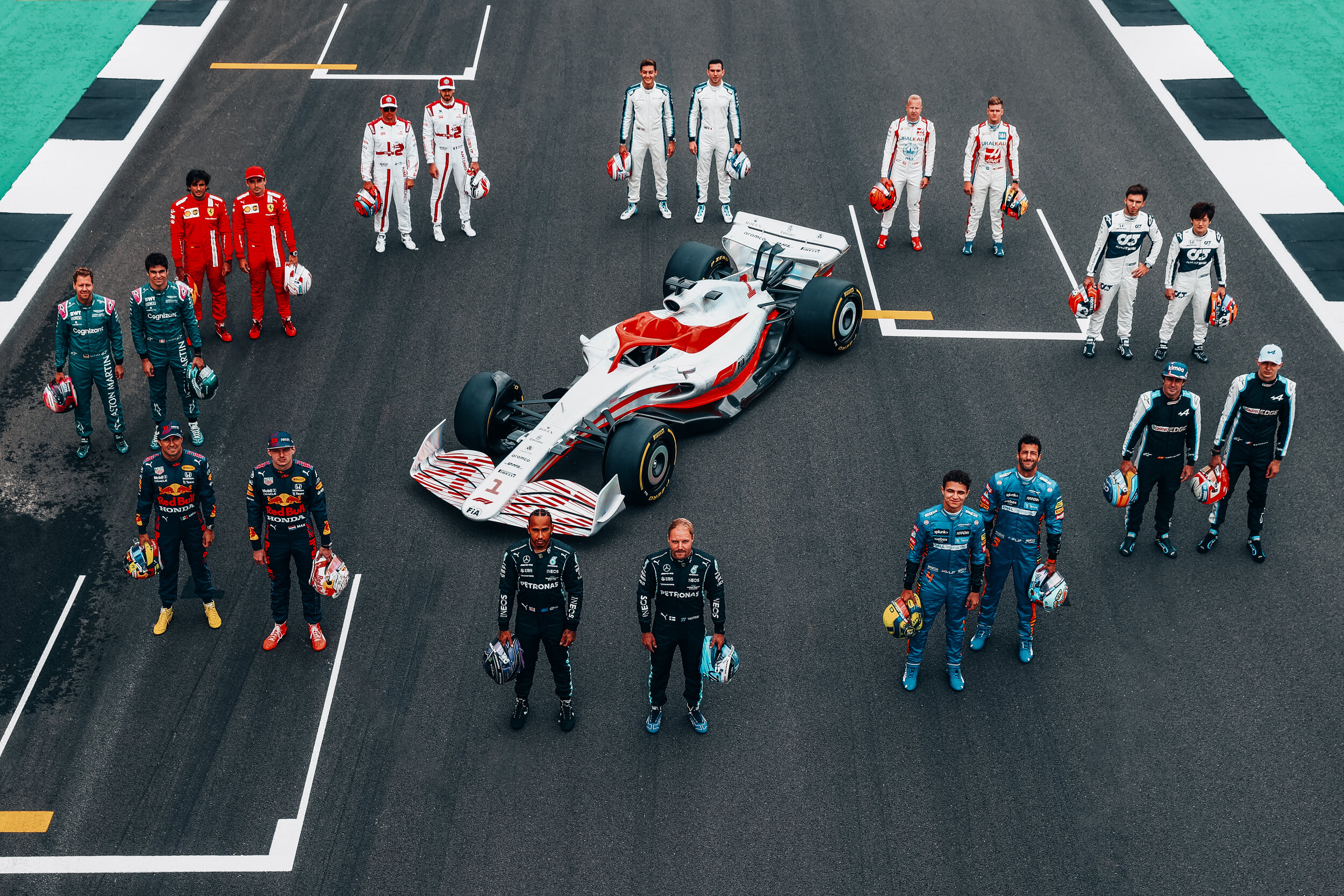 2022 F1 Car Silverstone Grid-3.JPG