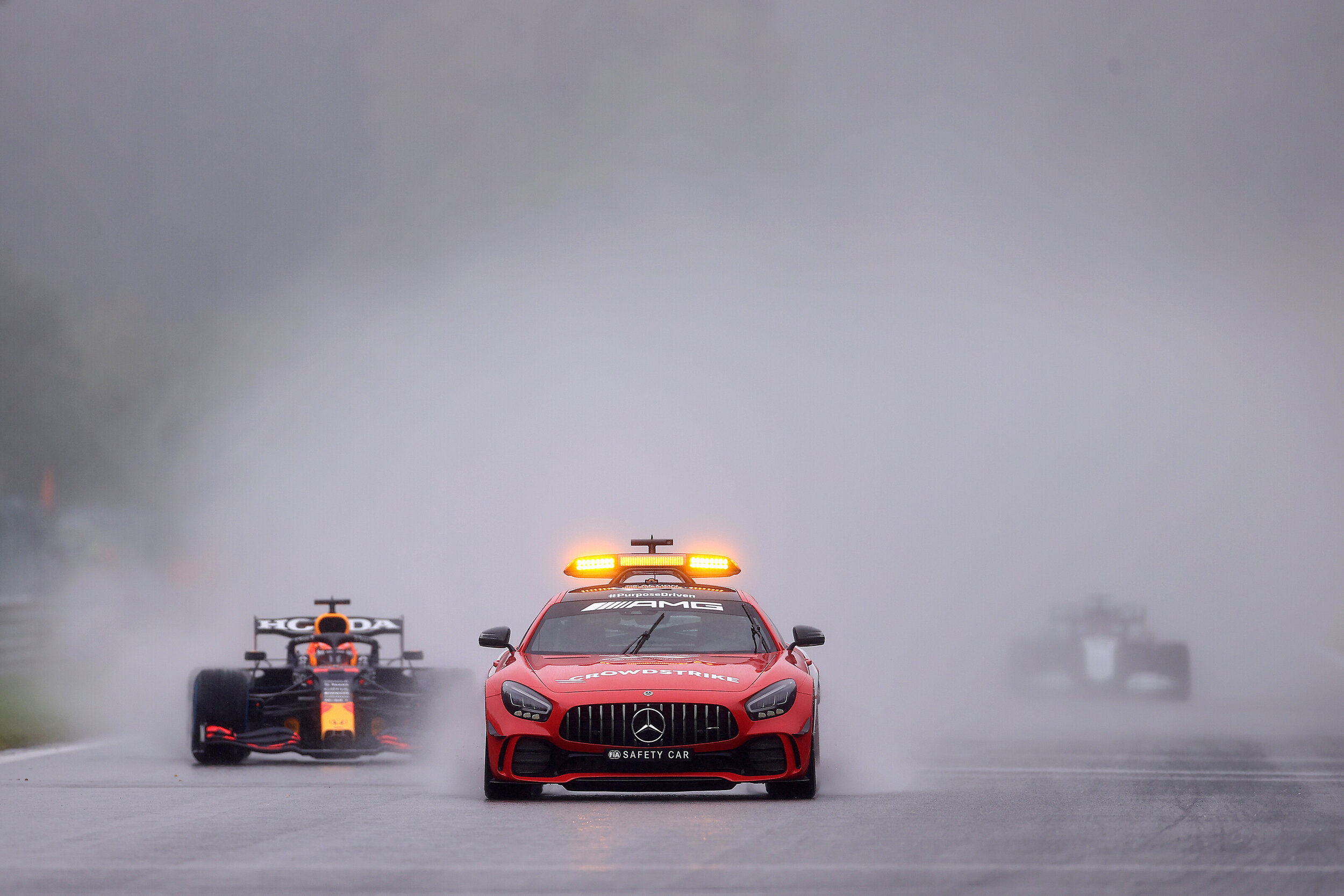 Less than laps were run behind the safety car before the race was finally red-flagged. (Getty Images / Red Bull Content Pool)