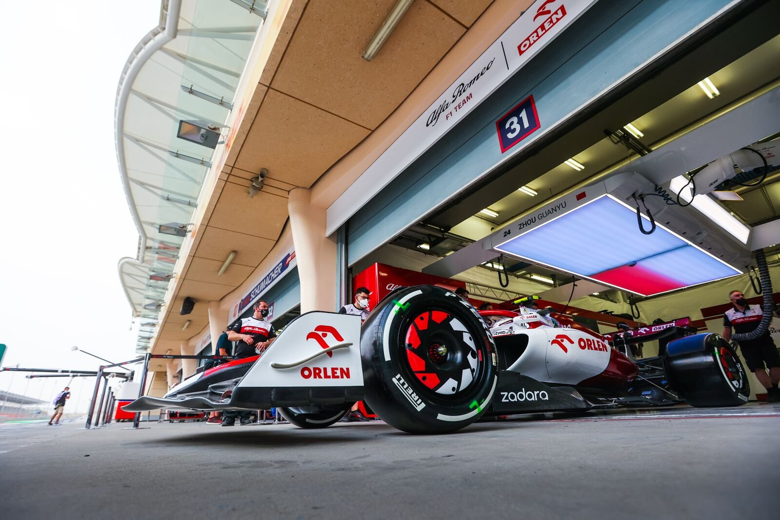 large-2022 Pre-Season Testing - Bahrain_ Day 2-5.jpg