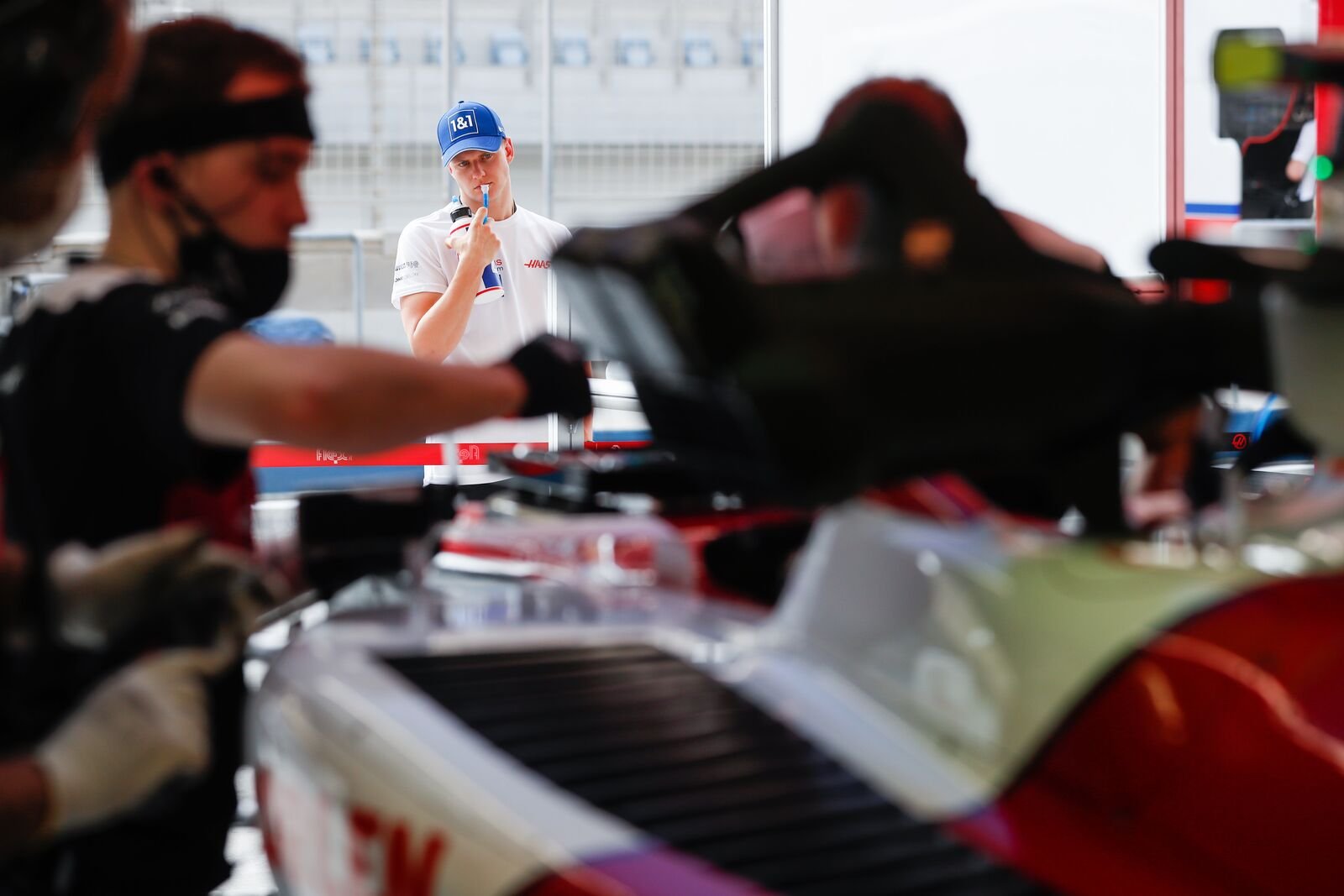 large-2022 Pre-Season Testing - Bahrain_ Day 2-18.jpg