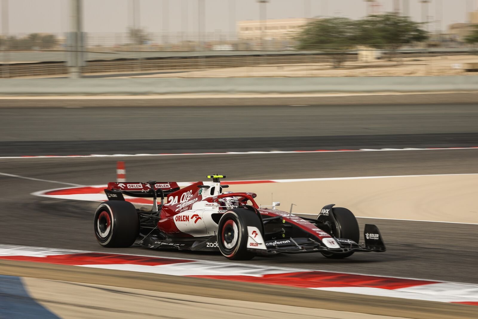 large-2022 Pre-Season Testing - Bahrain_ Day 2-37.jpg