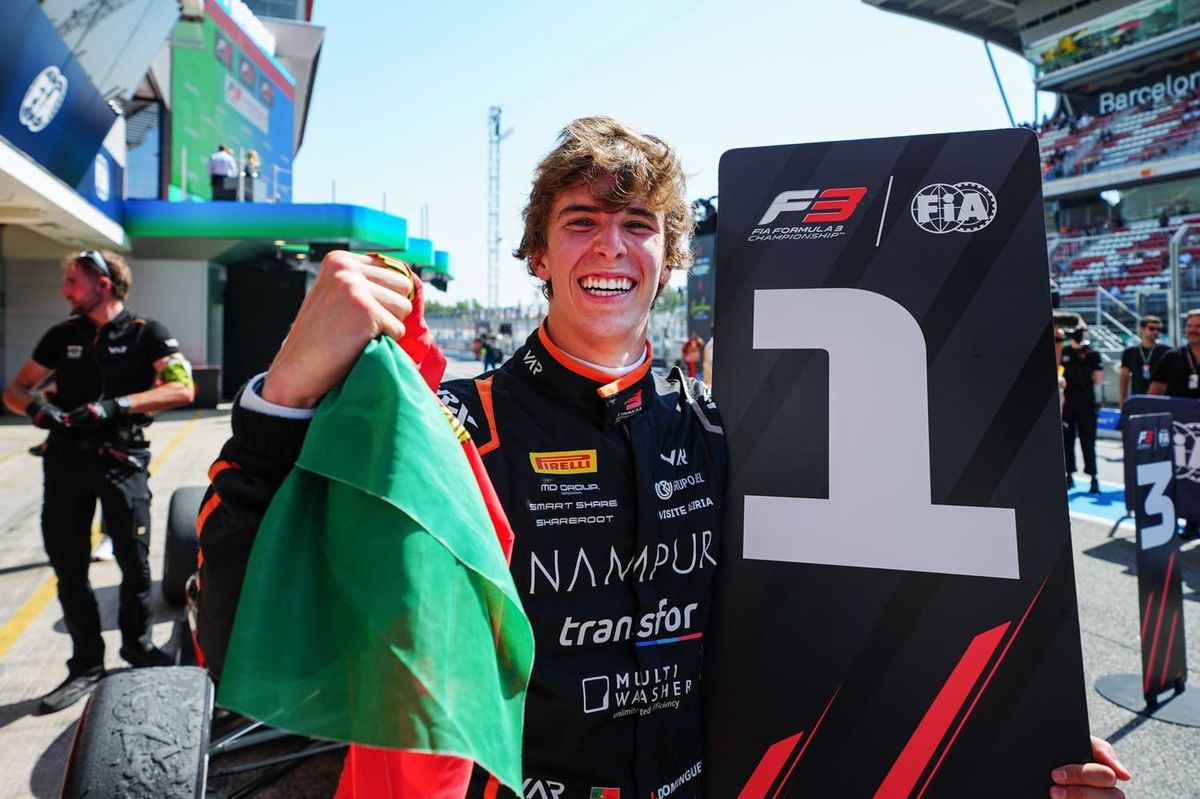 Maiden F3 victory for Ivan Domingues in Barcelona sprint after leaders wipe out