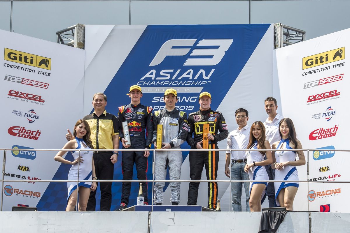Ukyo Sasahara and Jack Doohan complete second 1-2 finish in F3 Asian Championship