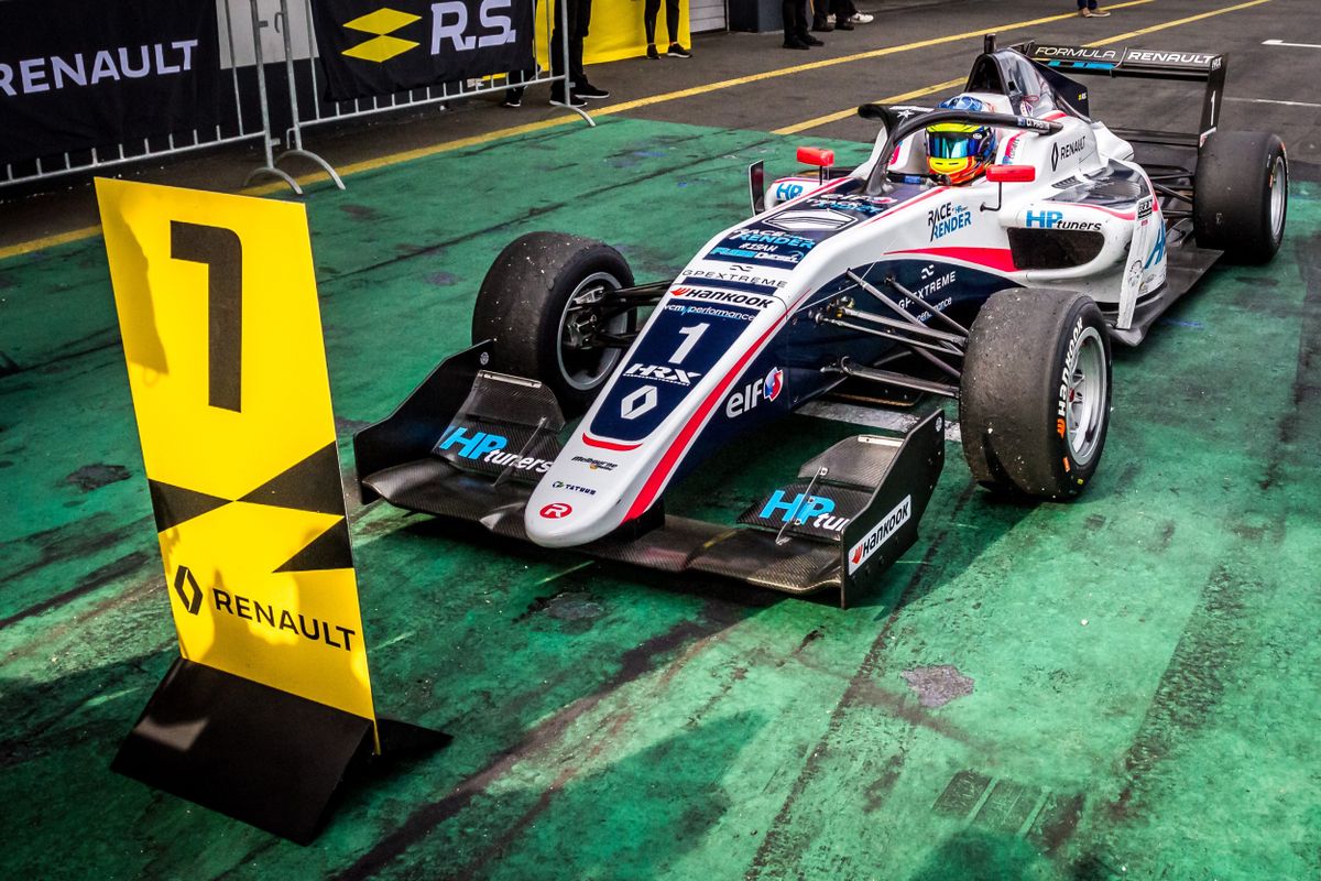 Oscar Piastri takes back-to-back victories at the Nürburgring