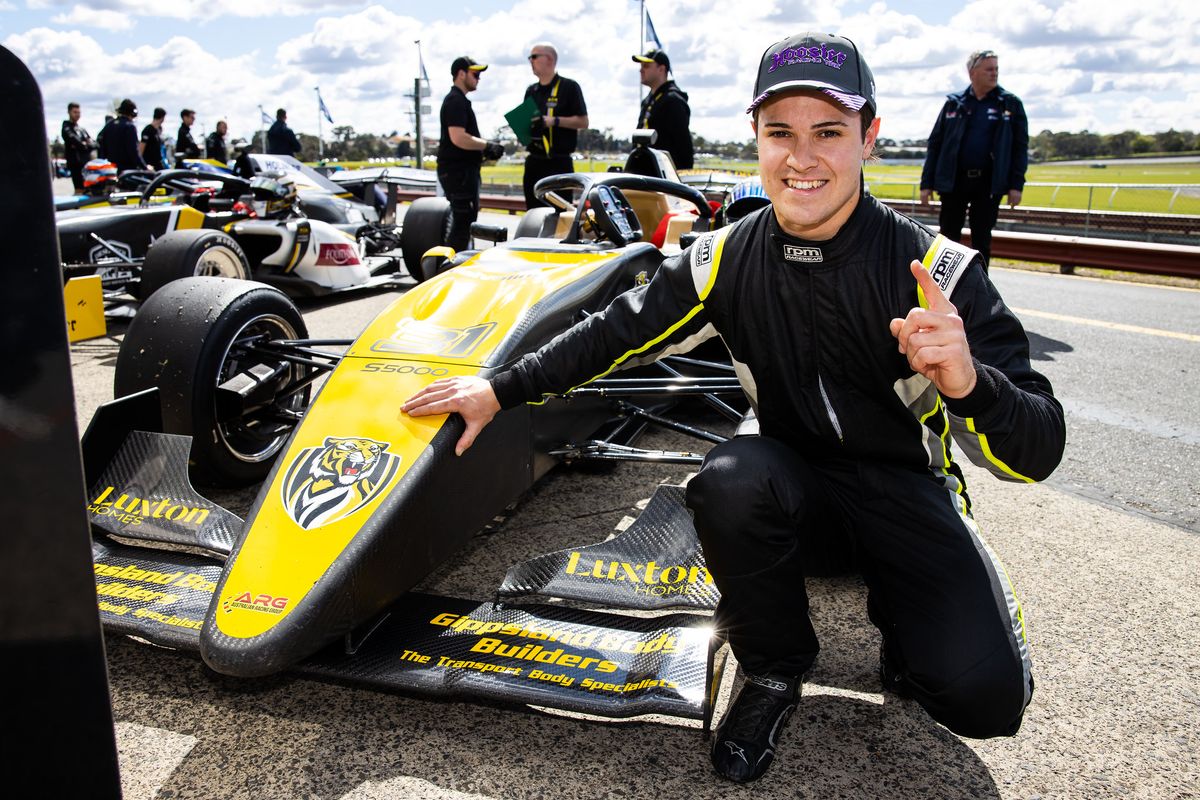 James Golding wins S5000 Sunday qualifying heat