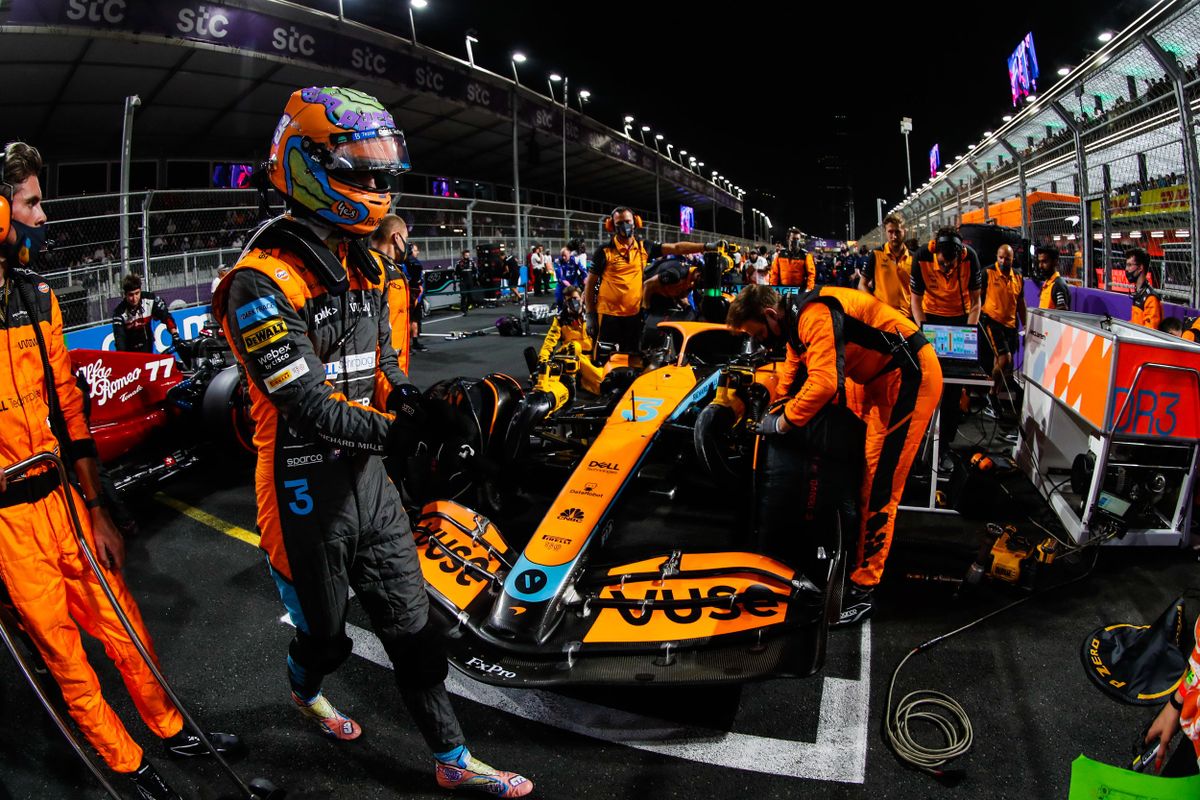 Daniel Ricciardo sees positives as McLaren apologises for Saudi engine failure