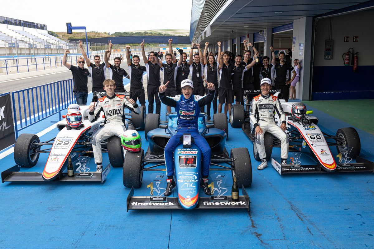 Hugh Barter third in Spanish F4 standings as Campos dominates Jerez weekend