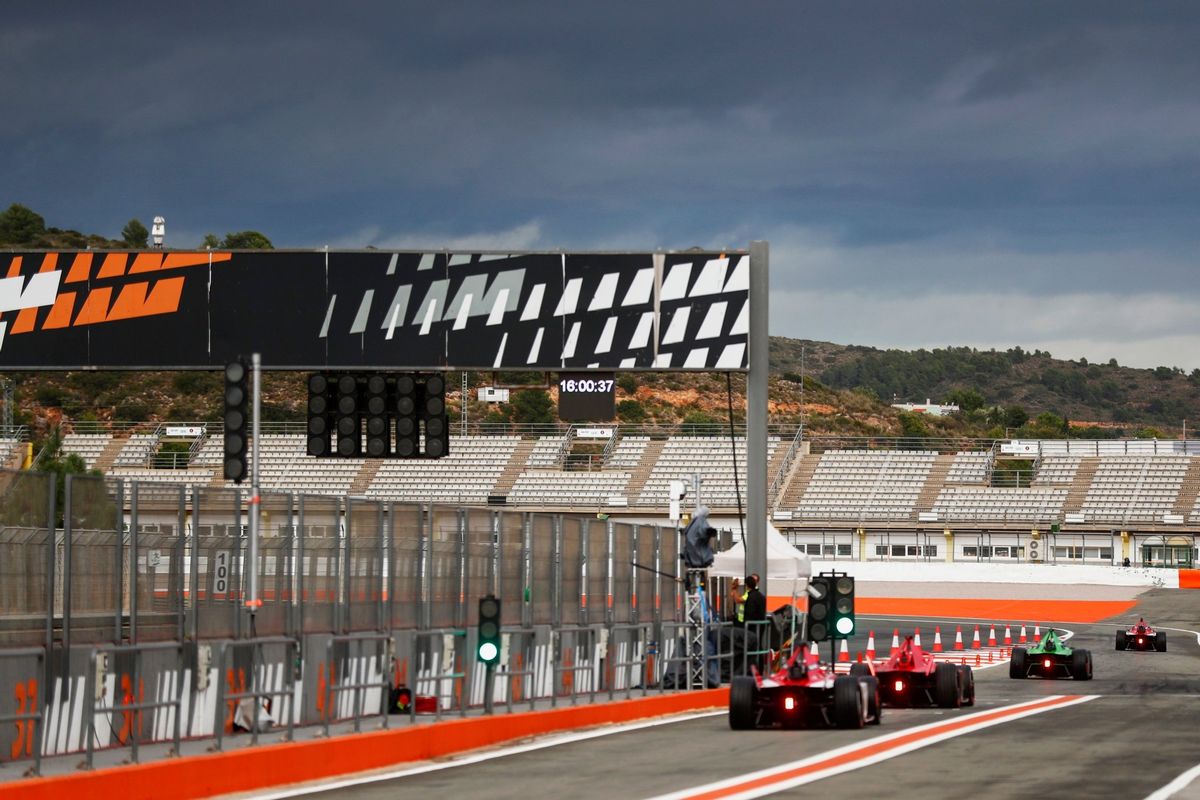 Teams reveal 2023 Formula E challengers as pre-season testing begins