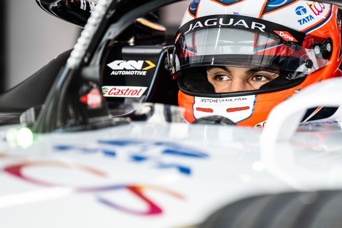 Mitch Evans hoping to carry runner-up momentum into Formula E opener