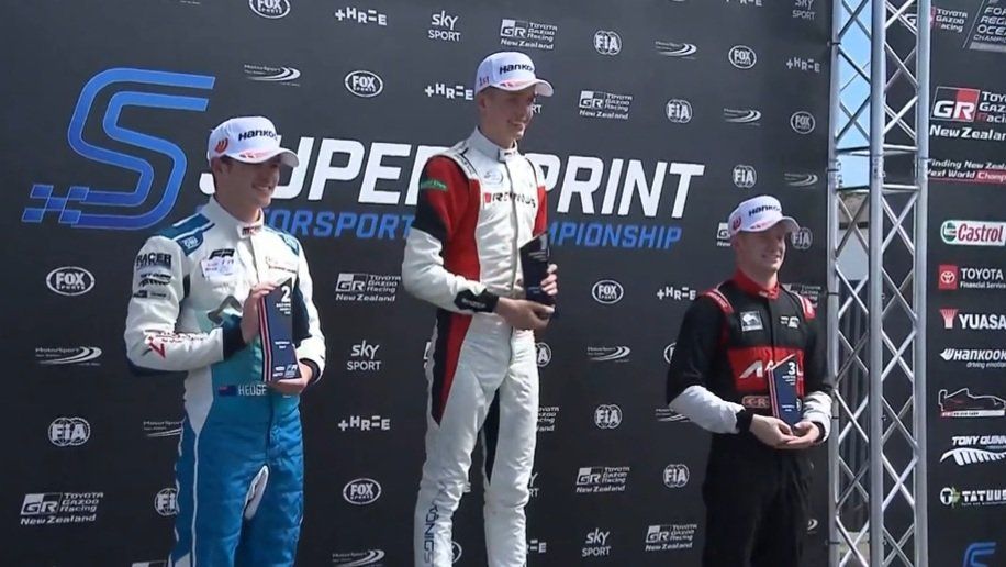 Charlie Wurz extends FR Oceania championship lead with Teretonga victory