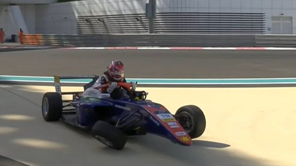 James Wharton wins F4 UAE title after opening lap crash