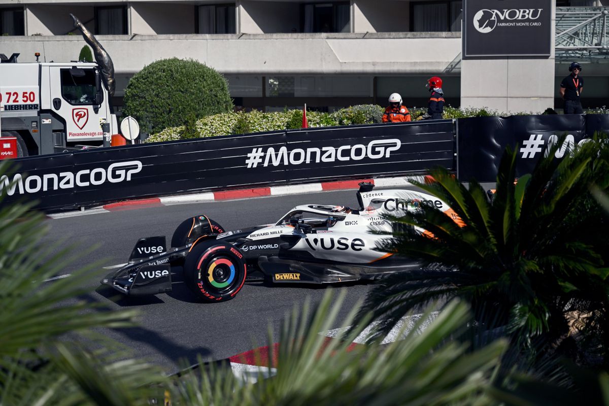 Oscar Piastri aiming for points with P11 start in Monaco