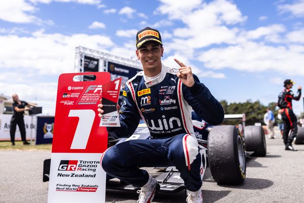Matias Zagazeta brings the fight to Toyota FR Oceania at Teretonga
