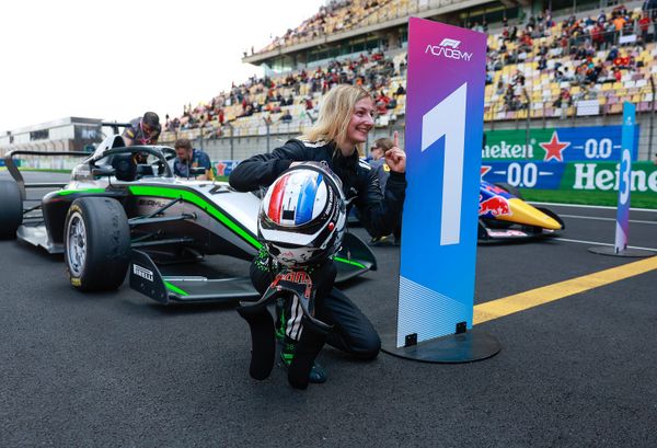 Doriane Pin takes dominant F1 Academy victory in China
