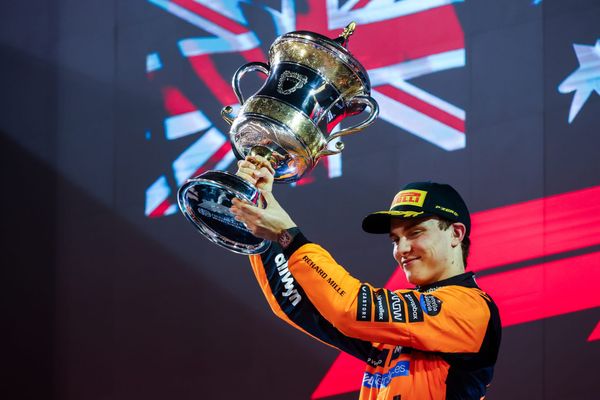 Flawless victory for Oscar Piastri in Bahrain Grand Prix