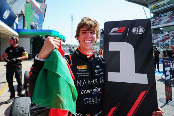 Maiden F3 victory for Ivan Domingues in Barcelona sprint after leaders wipe out