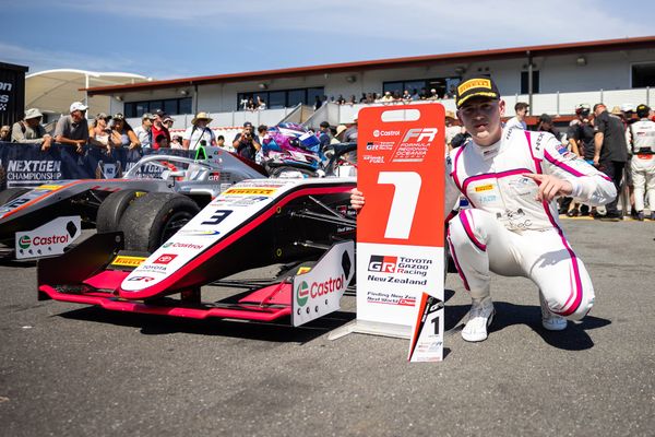 Zack Scoular makes it an all-Kiwi opening day for FR Oceania at Hampton Downs