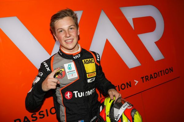 Liam Lawson takes victory in TRS Dorothy Smith Memorial Cup