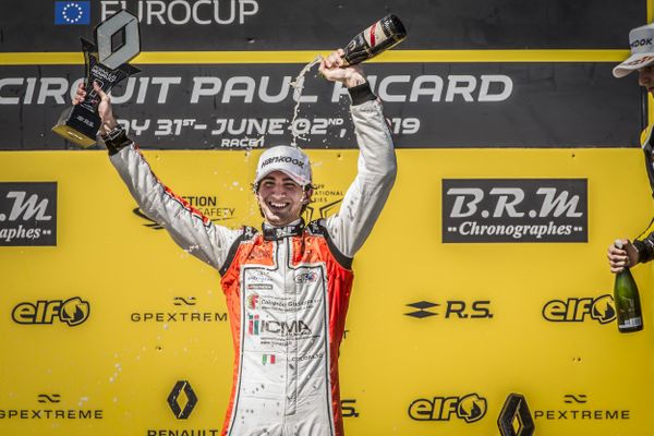 Lorenzo Colombo takes two from two at Paul Ricard as Oscar Piastri proves his talent in recovery drive