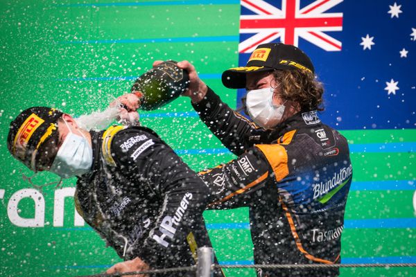 Oscar Piastri takes dominant FIA F3 win ahead of Alex Peroni