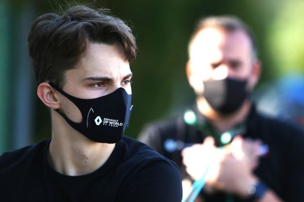 FIA Formula 3 Champion Oscar Piastri has "plans to be in F2 next year"