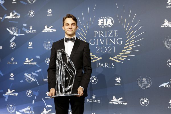 Oscar Piastri awarded FIA Rookie of the Year