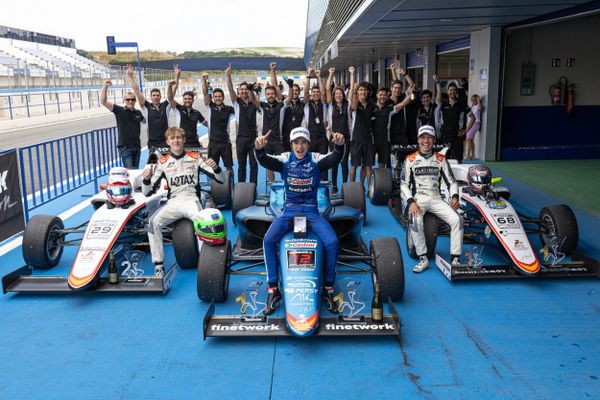 Hugh Barter third in Spanish F4 standings as Campos dominates Jerez weekend