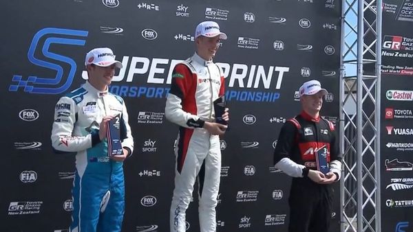 Charlie Wurz extends FR Oceania championship lead with Teretonga victory