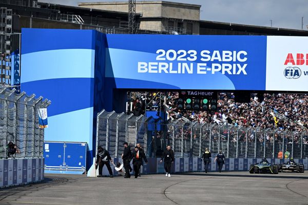 German climate change group disrupts Berlin E-Prix