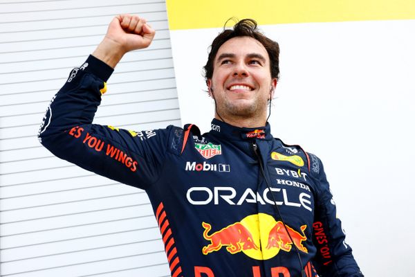 Sergio Perez on pole as Verstappen caught out in red-flagged Miami qualifying