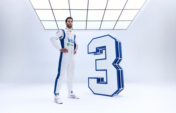 "Consistently top ten" - Daniel Ricciardo lays out goal for Visa CashApp RB team