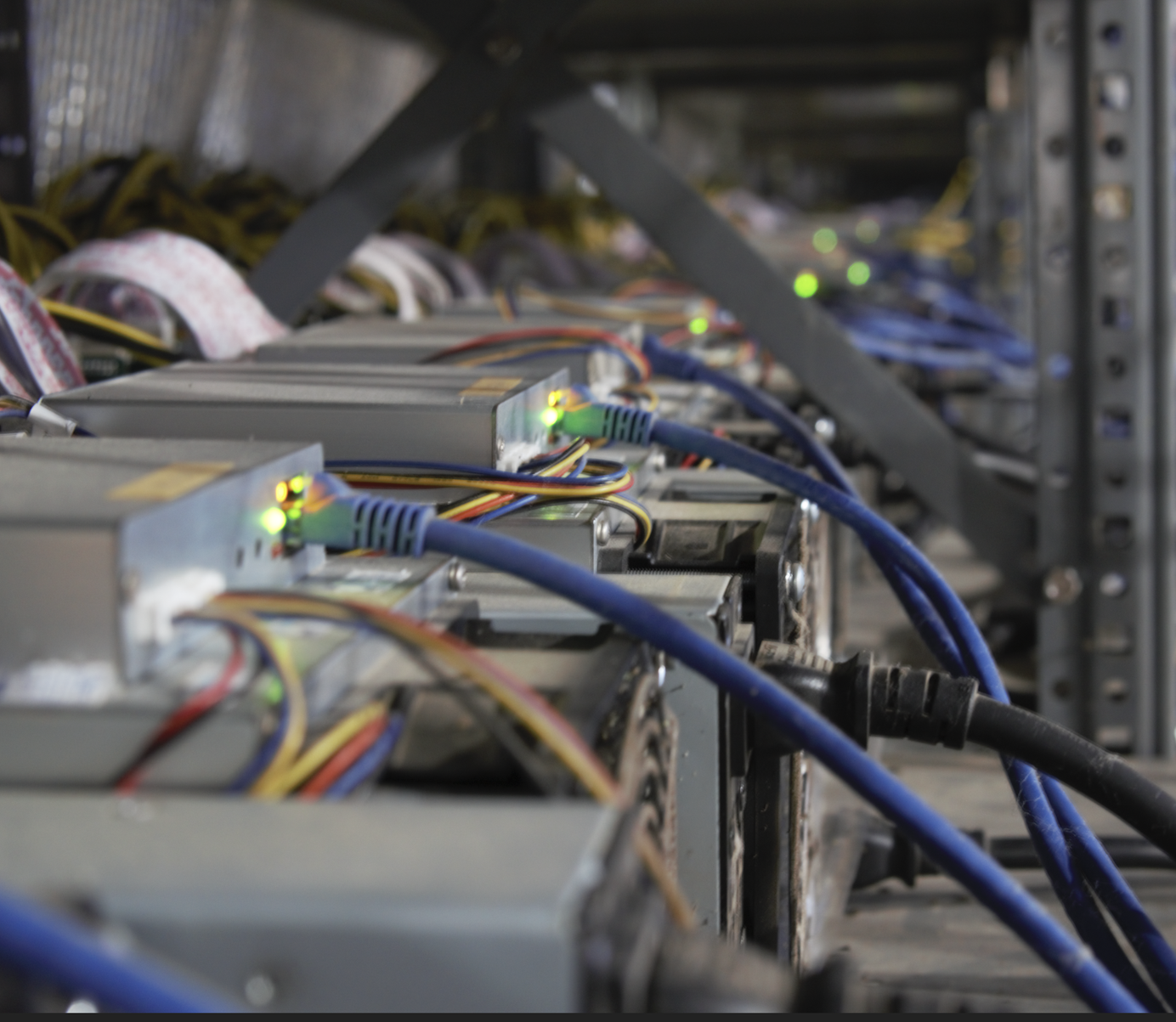 Antminer S9 bitcoin miners