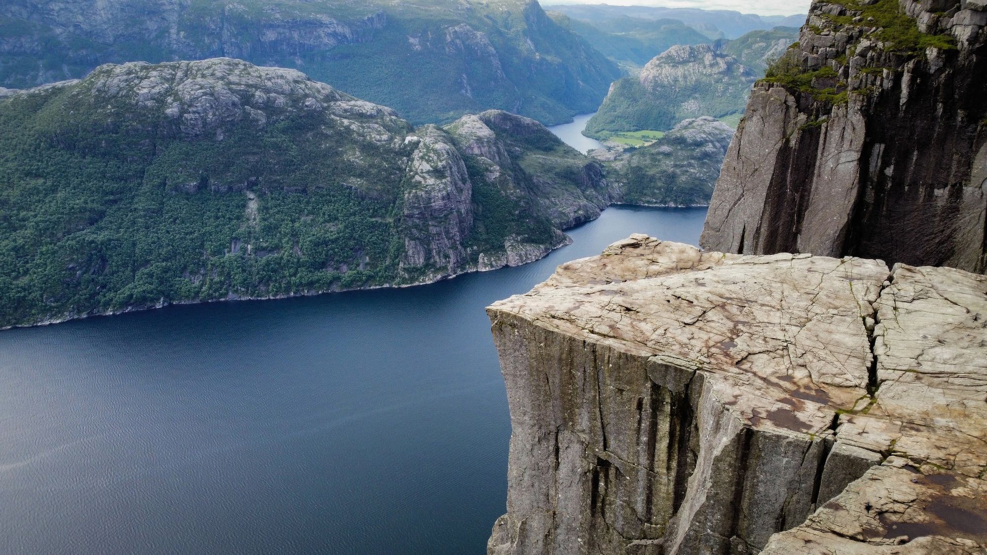Gå til Preikestolen