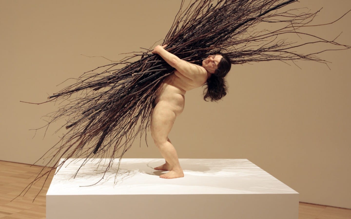 Ron Mueck: Sculpting the Human Condition